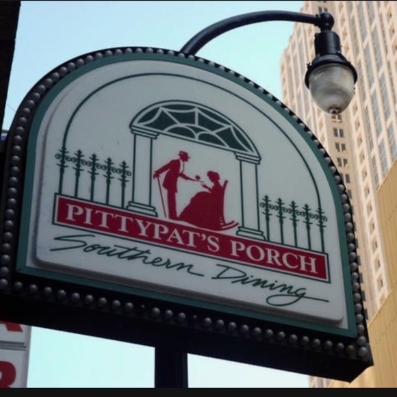 F7-Vintage Pittypat's Porch Atlanta Menu Hand Fan - Picture 9 of 9
